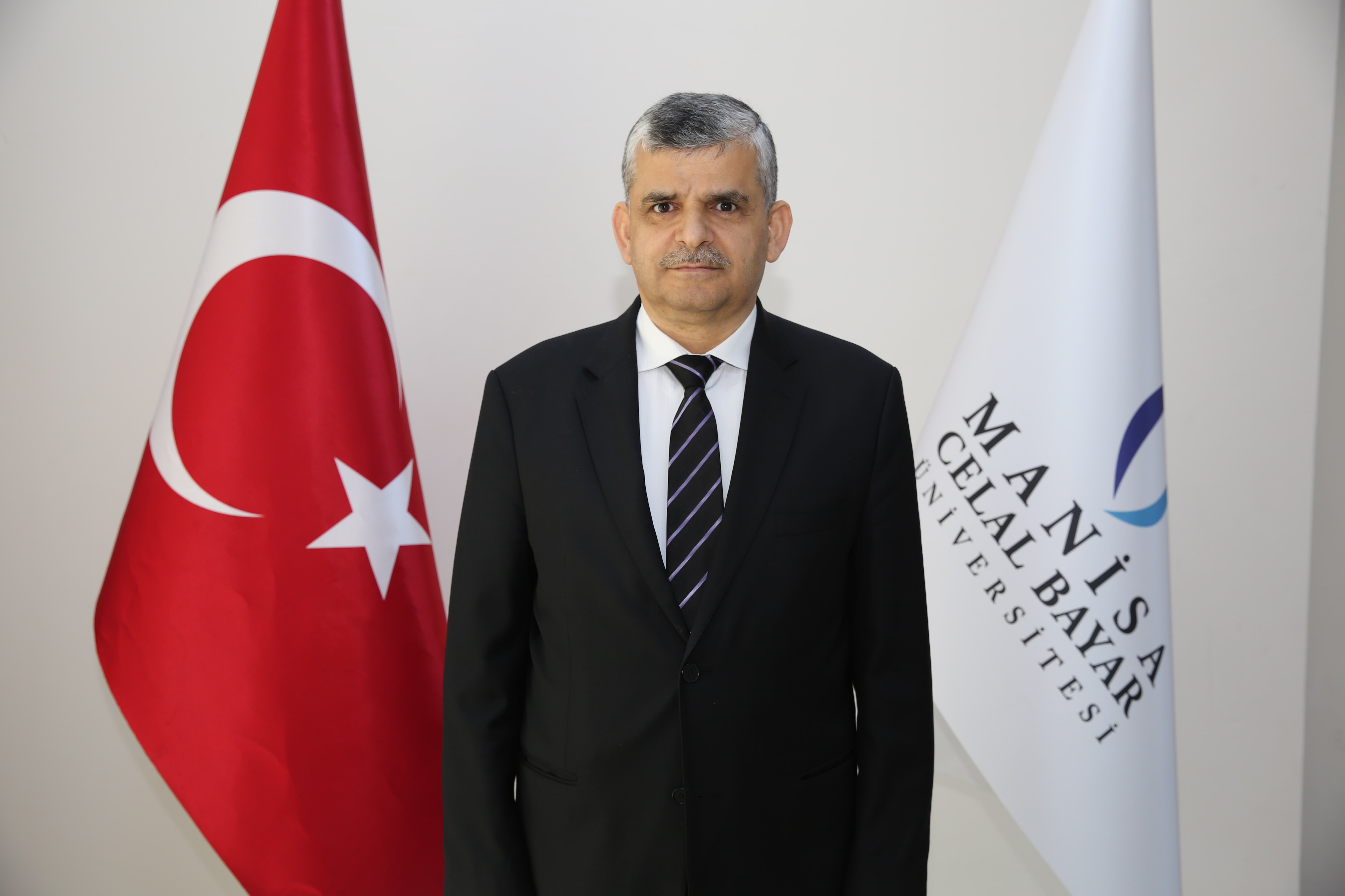 Öğretim Üyesi Resmi